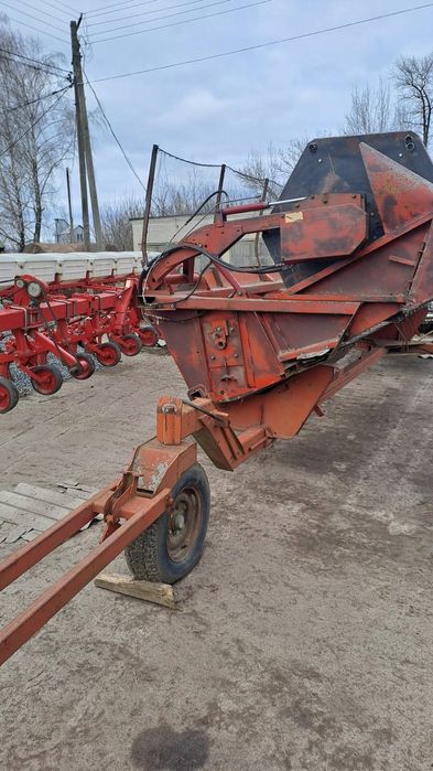 Комбайн Ліда 1300