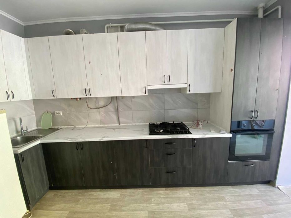 Продам простору Євро2 кімнатну квартиру з ремонтом. Оф.2%.Без комісії!