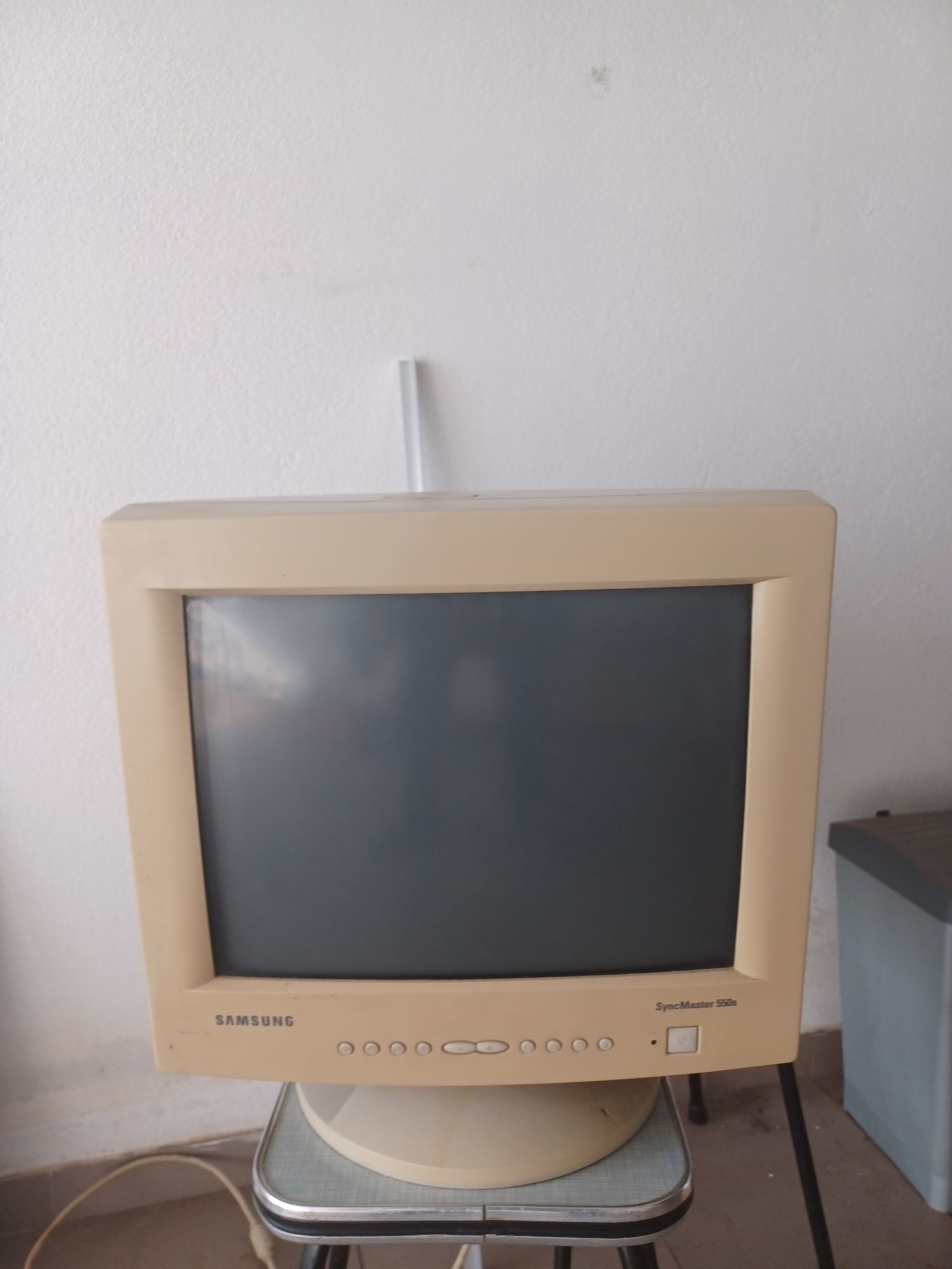 Monitor Samsung antigo
