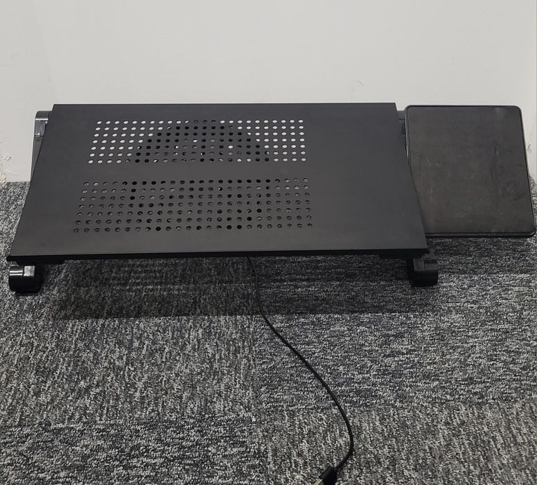 Podstawka pod laptopa z chlodzeniem