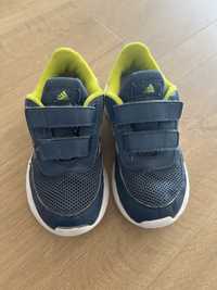 Buty sportowe adidas 27