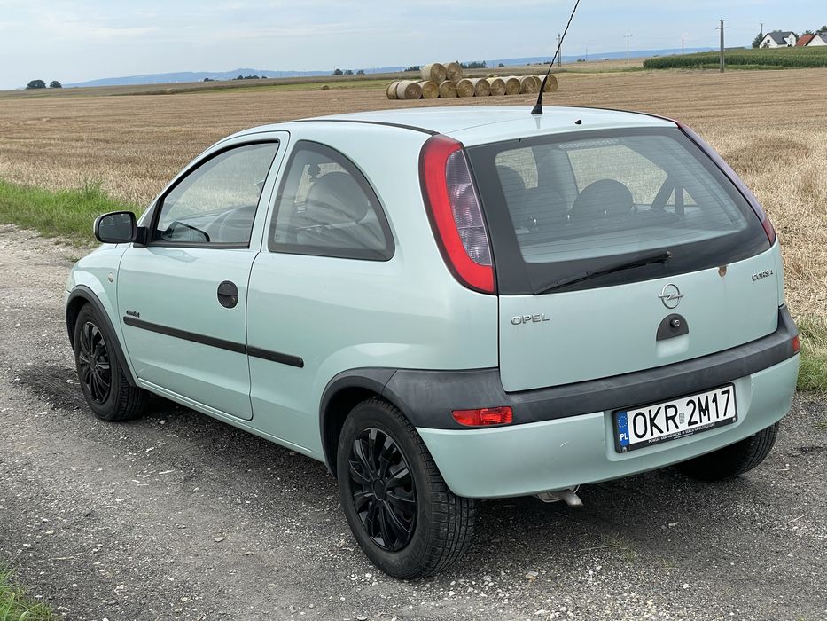 Opel corsa C 1.0 benzyna ! Klimatyzacja !