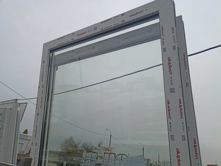 Okno pcv fix 96/252 białe