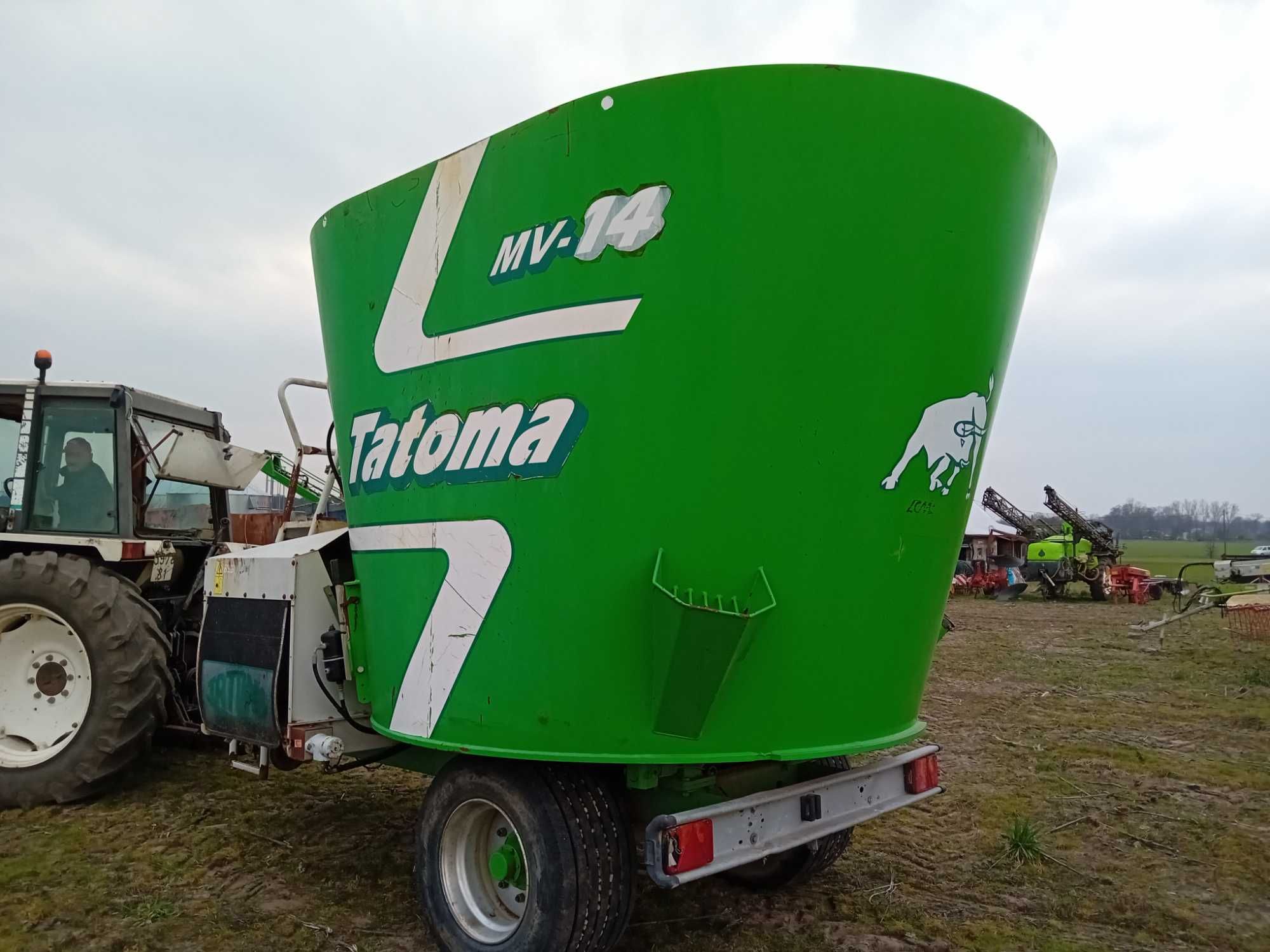 Paszowóz  Tatoma MV-14 Wóz paszowy 2014r jak nowy kennan 300