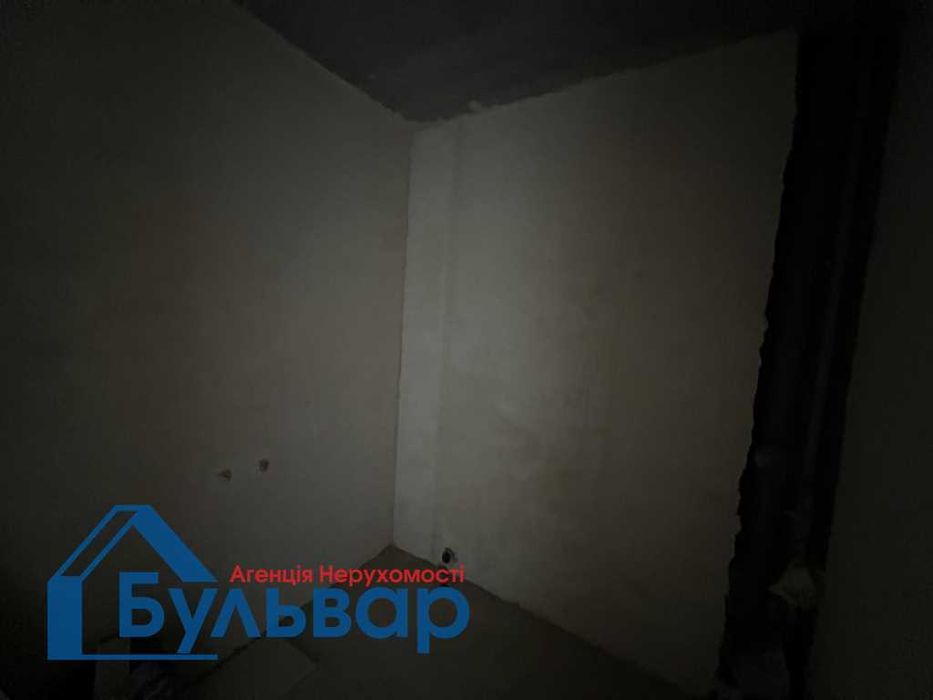 Продам 2к квартиру в новобудові, 72 м2, КОТЕЛ, цегла, 7/9 поверх