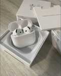 Apple AirPods 4 ANC