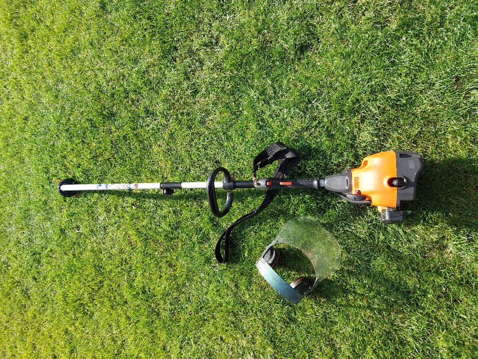 Podkaszarka nac 0.9 km