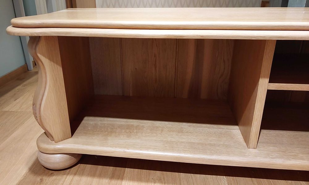 Szafka pod Telewizor Kler używana lity dąb naturalny lakier bezbarwny