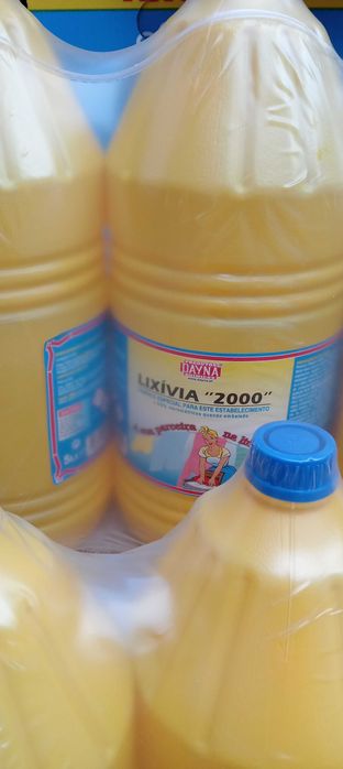 Lixívia grande limpeza profunda