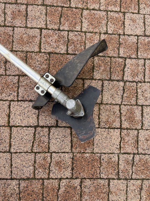 Kosa spalinowa HOMELITE St-385