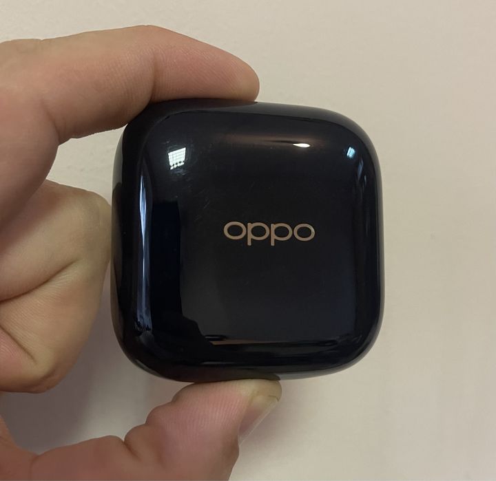 Кейс для наушников Oppo Enco W51, ETI21 б/у