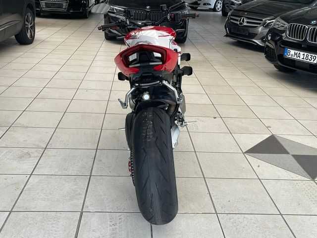 Ducati Streetfighter v4