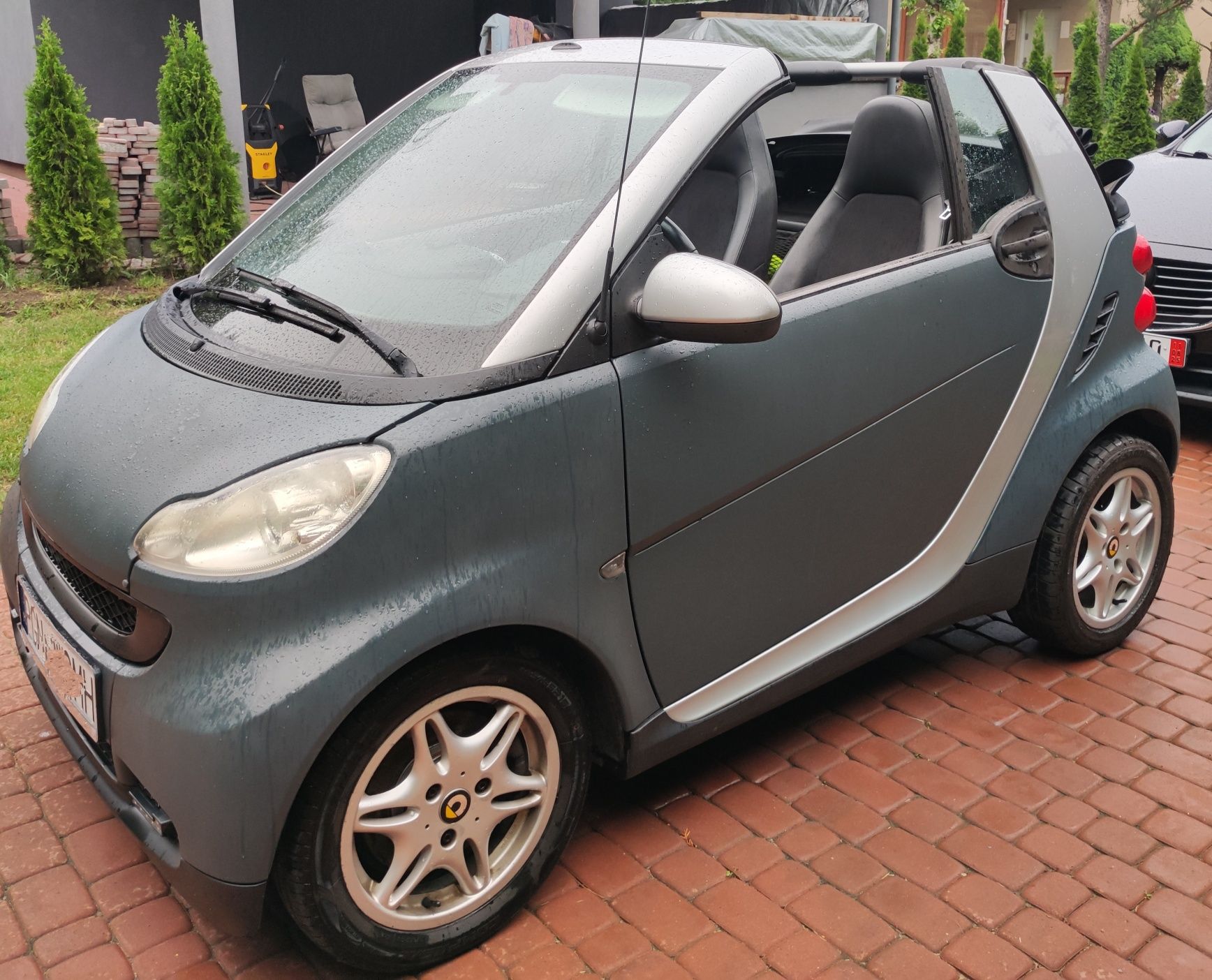 Smart Fortwo 1.0 cabrio 97tyś.km. OC i PT do 12.25r. Możliwość dowozu