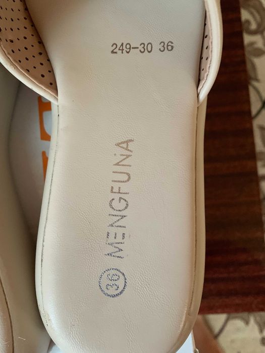 шльопанці жіночі