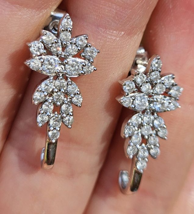 złote kolczyki z diamentami 1ct brylantami z białego złota kwiaty