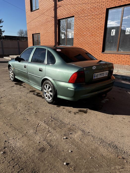 Опель вектра Б 2000р