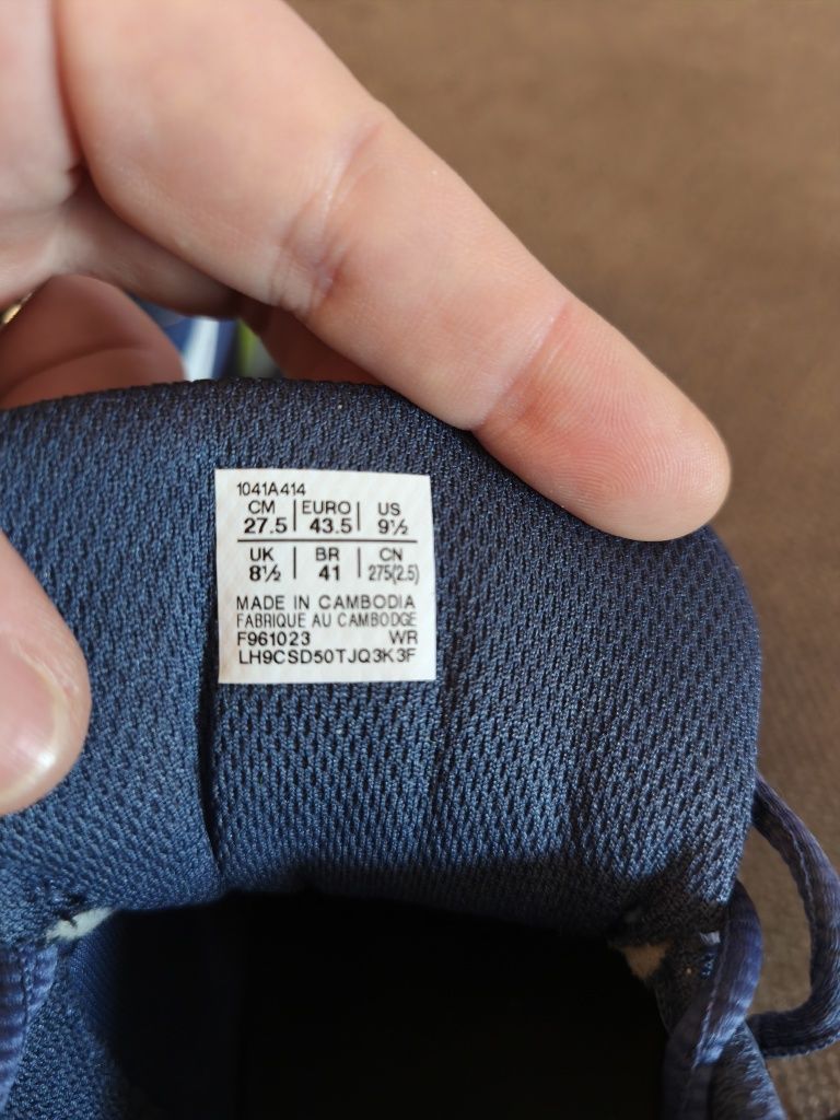 Tênis ASICS gel 8