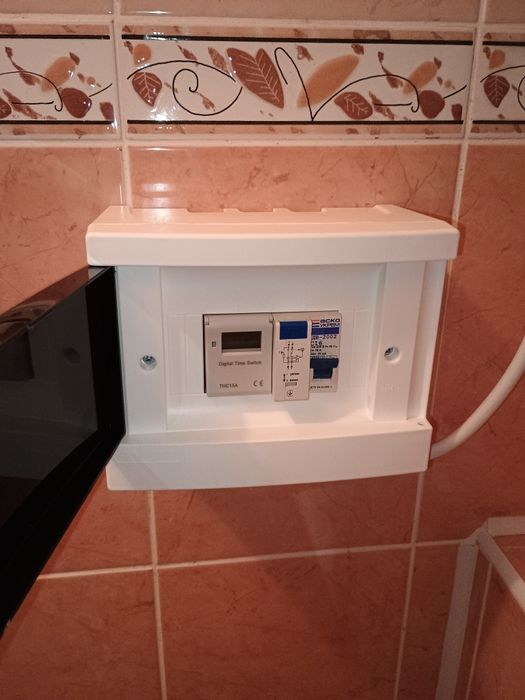 Електрик в Ніжині, послуги електрика. Терміновий виклик електрика