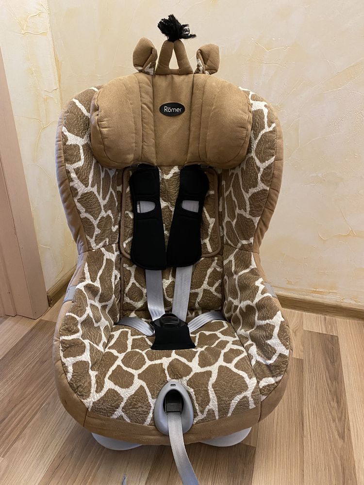 Автокресло Britax-Romer King ІІ LS Giraffe с 9 мес до 4 лет