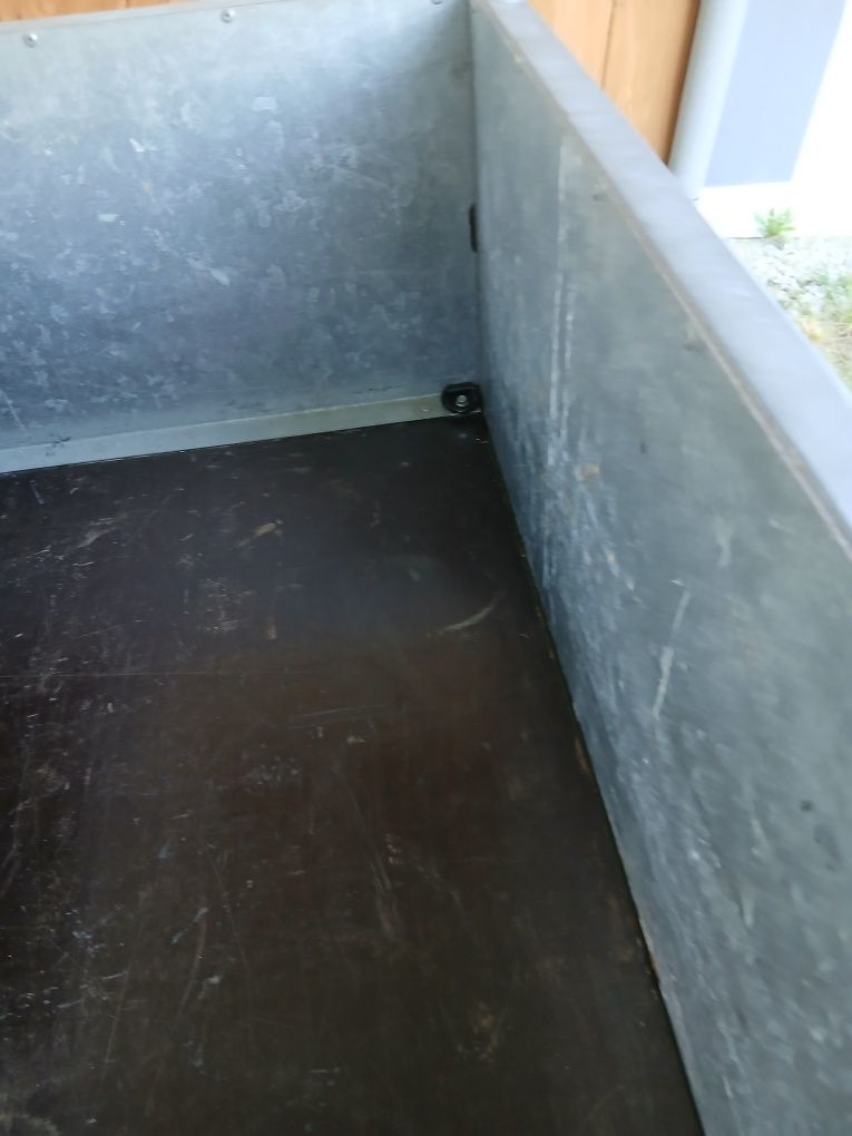 Vendo Reboque pouco uso