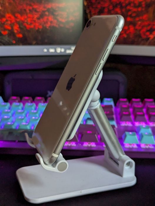 iPhone SE 2022 128GB Starlight