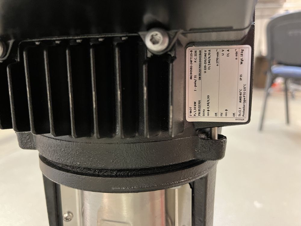 Pompa wielostopniowa Grundfos pionowa CR5-7 A-A-A-E-HQQE 1,1kW
