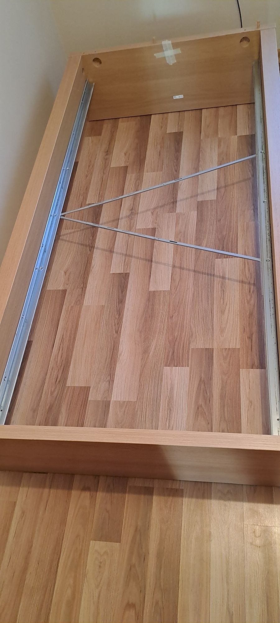 Łóżko 200 na 90 Ikea.