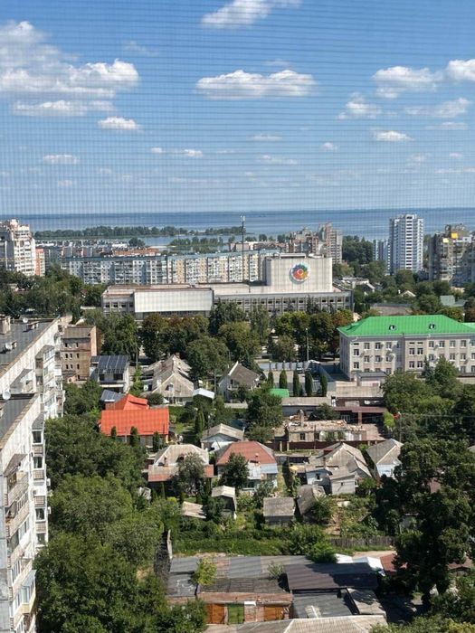 Прев'ю фото 2