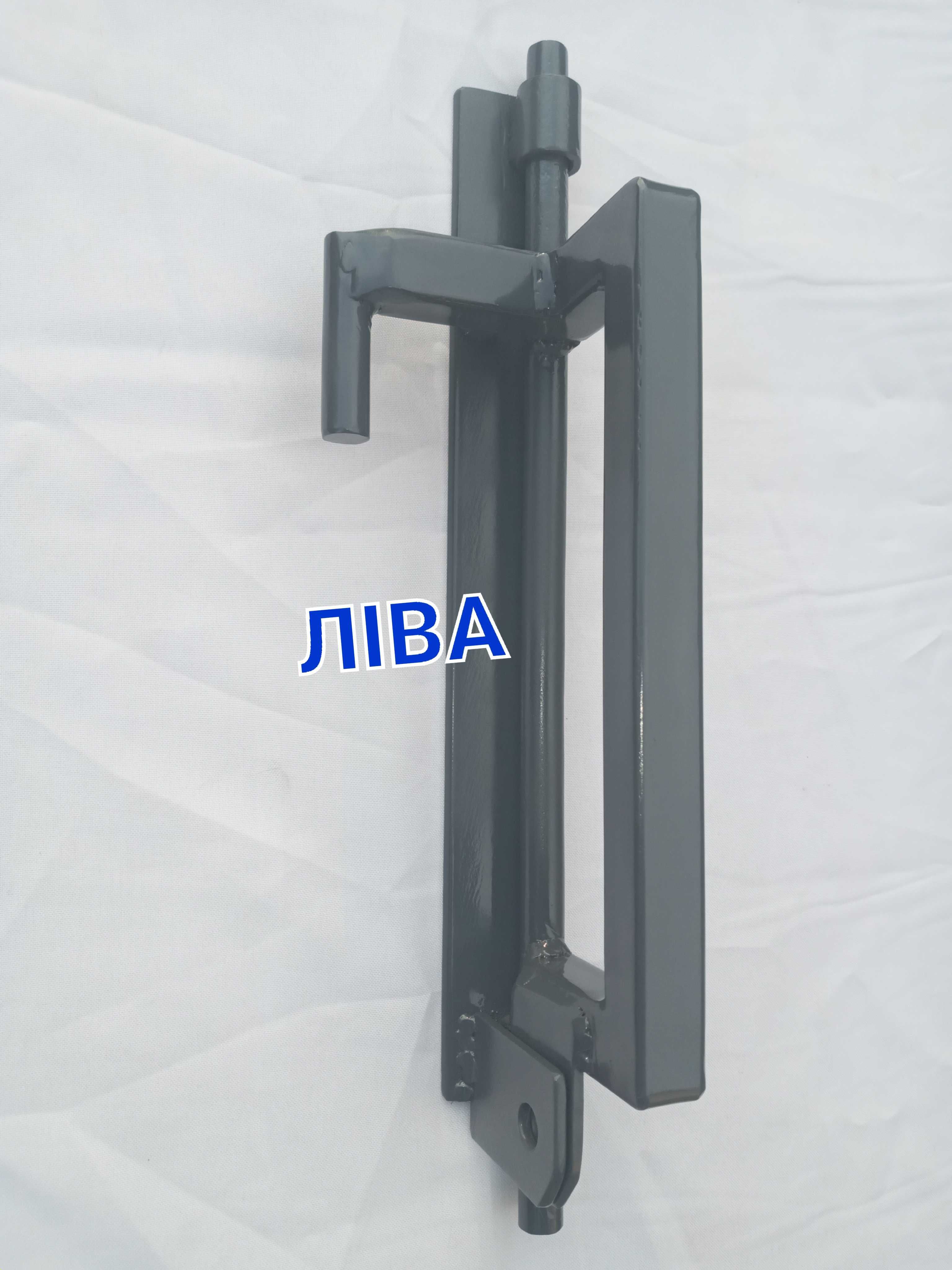 Ручка задвижка на откатные ворота.