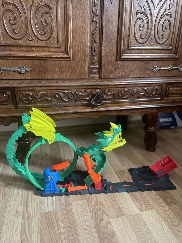 Трек Hot Wheels