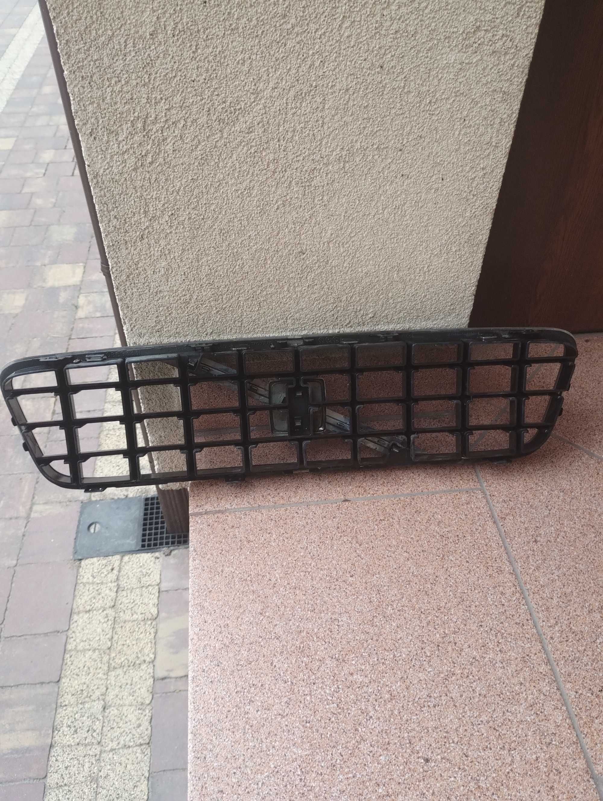Części Volvo S60,Greel,lift,błotnik, listwy chromowane.