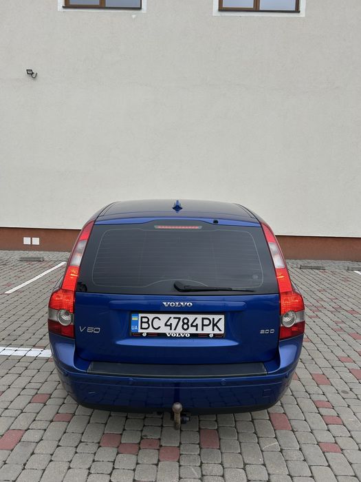 Volvo v50 (вольво в50) 2.0 2007
