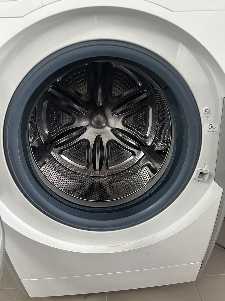 Професійна пральна машина 2в1 з сушкою Samsung WM1255A