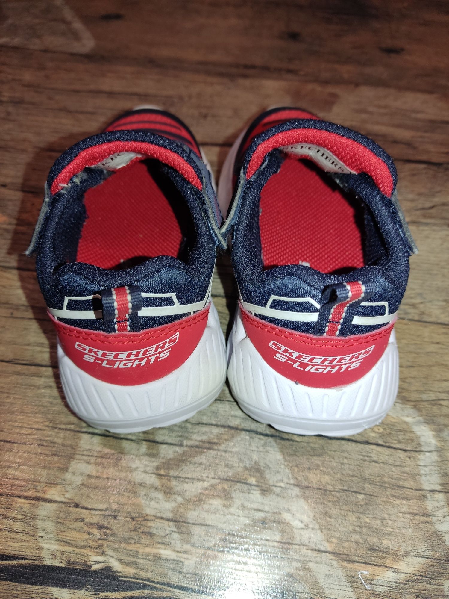 Skechers adidasy dla chłopca świecące 23 buty buciki