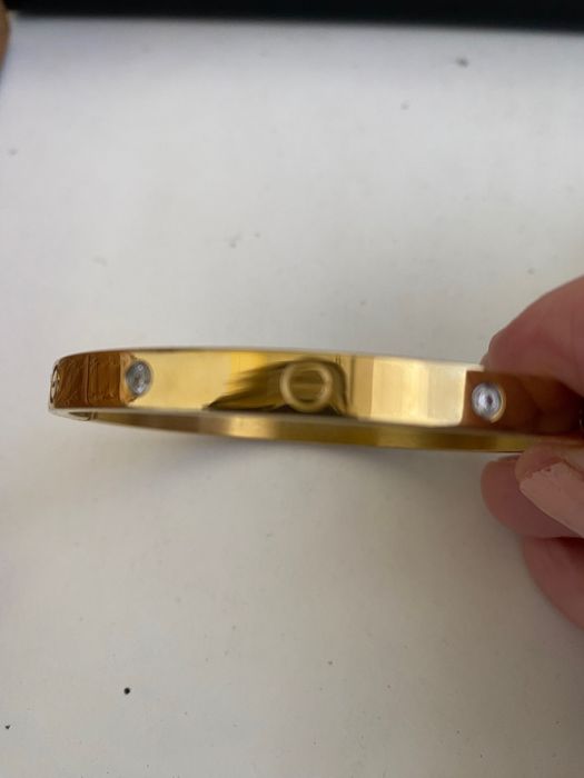 Pulseira love bracelet