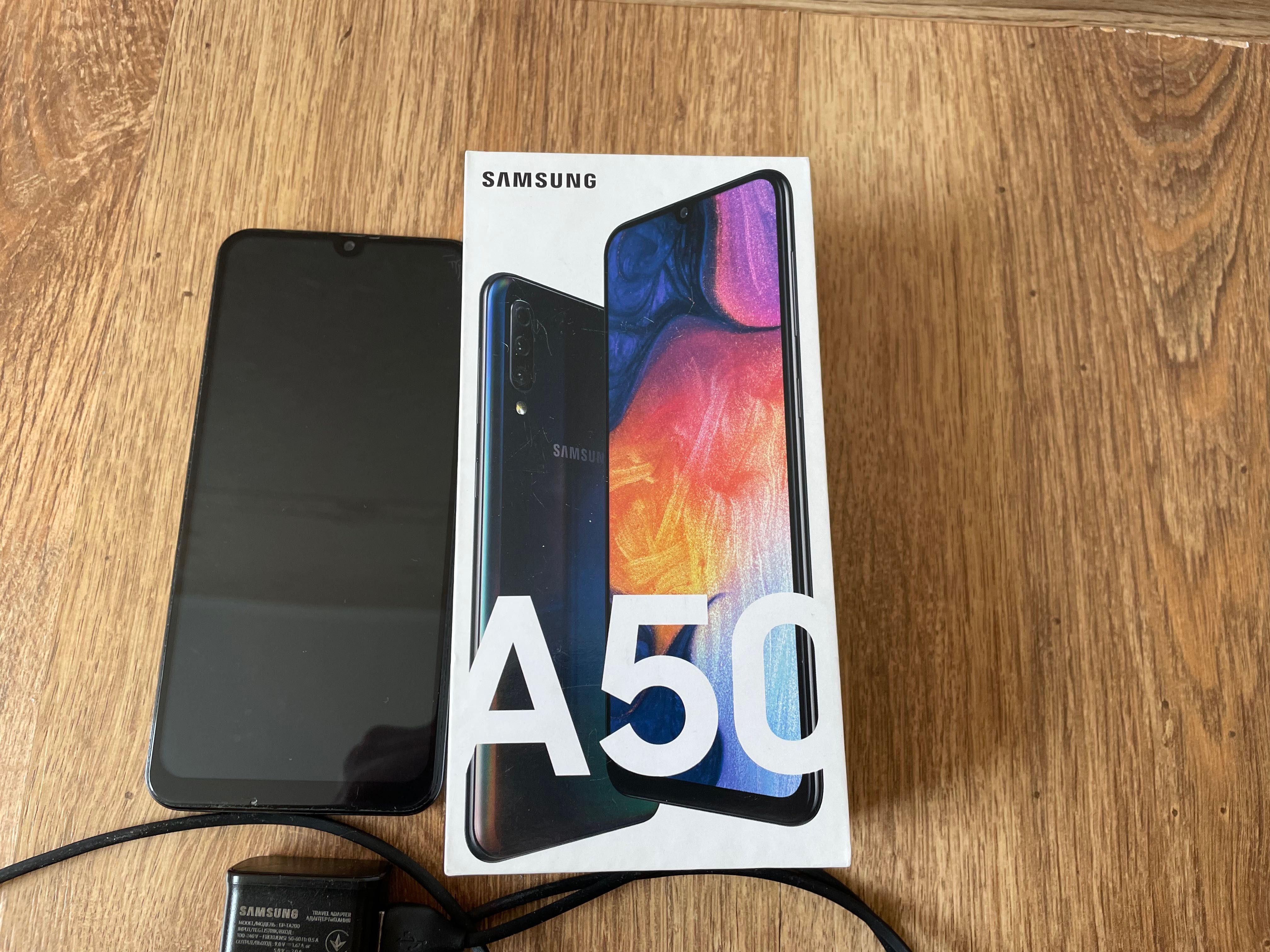 Стан нового Samsung A50 4/64Gb