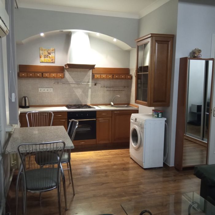 Актуально! 2-ая Студия р-н Маяковского/Сталеваров