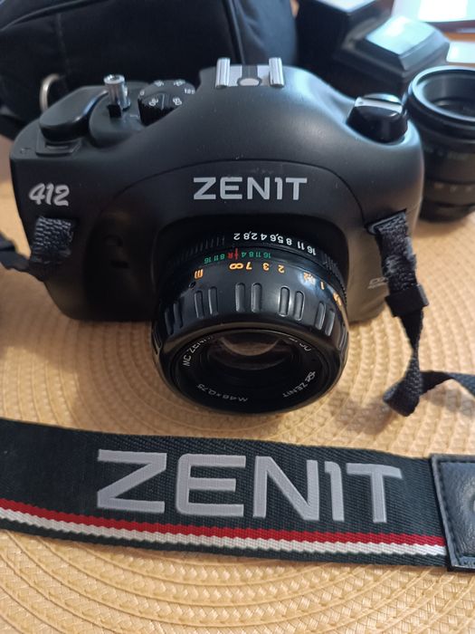 Aparat analogowy zenit 412 jak nowy plus gratisy