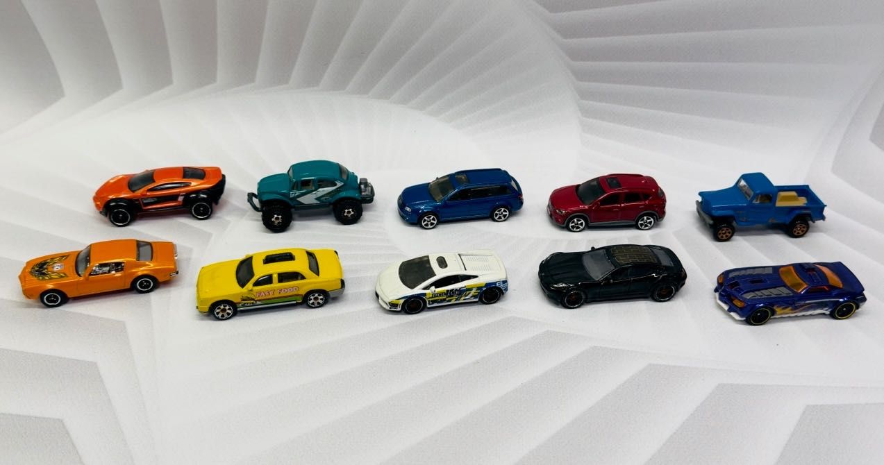 Колекція машинок 10штук Matchbox Лот 53