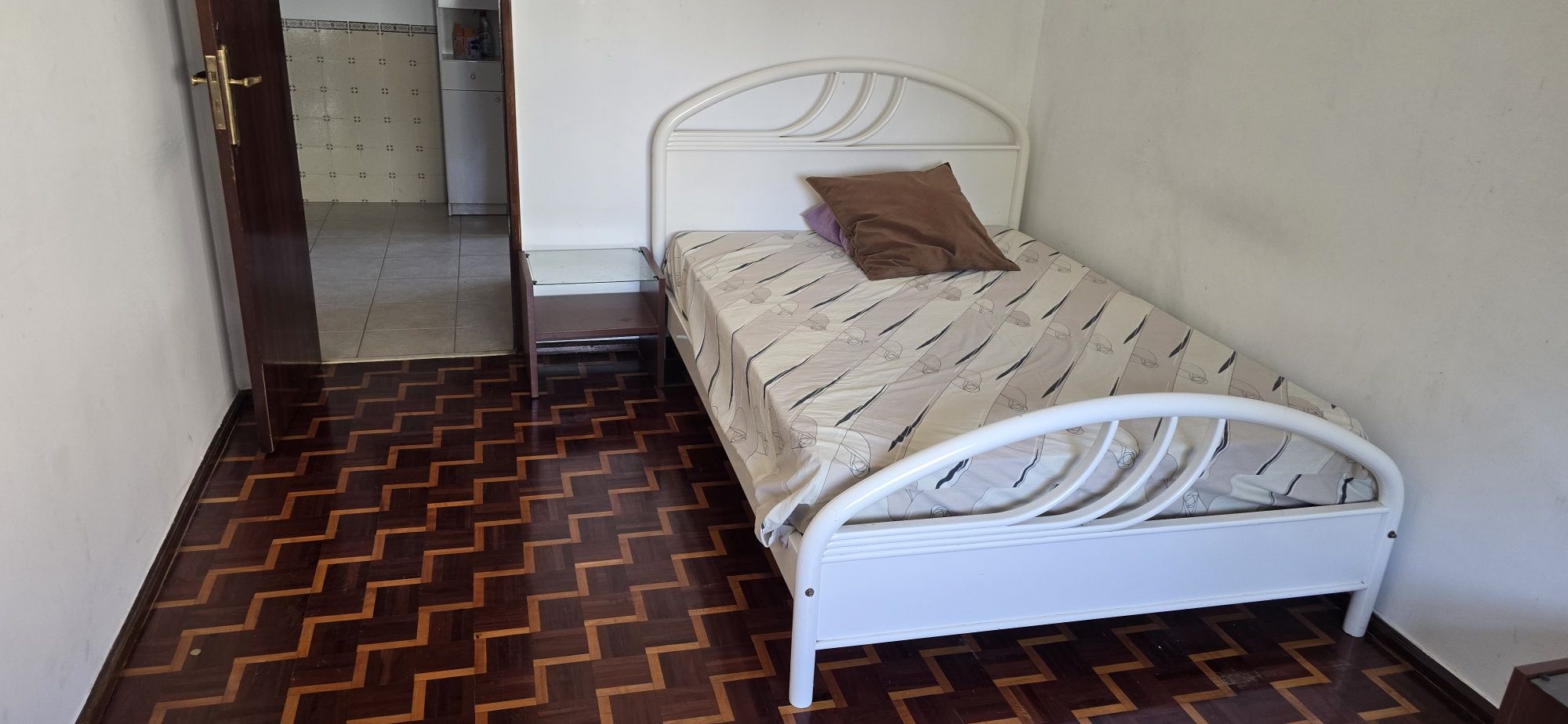 Quarto para alugar – Algueirão-Mem Martins