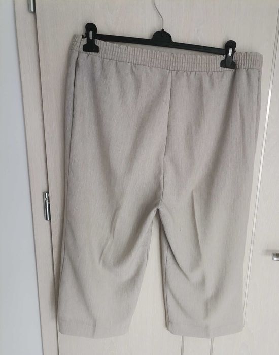 Rybaczki rozmiar 52 /54 beż