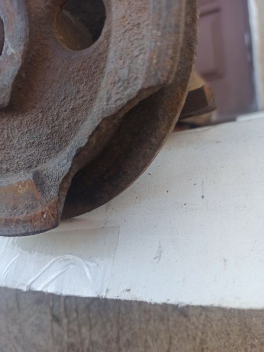 Дровокол конусный.колун (марковка)