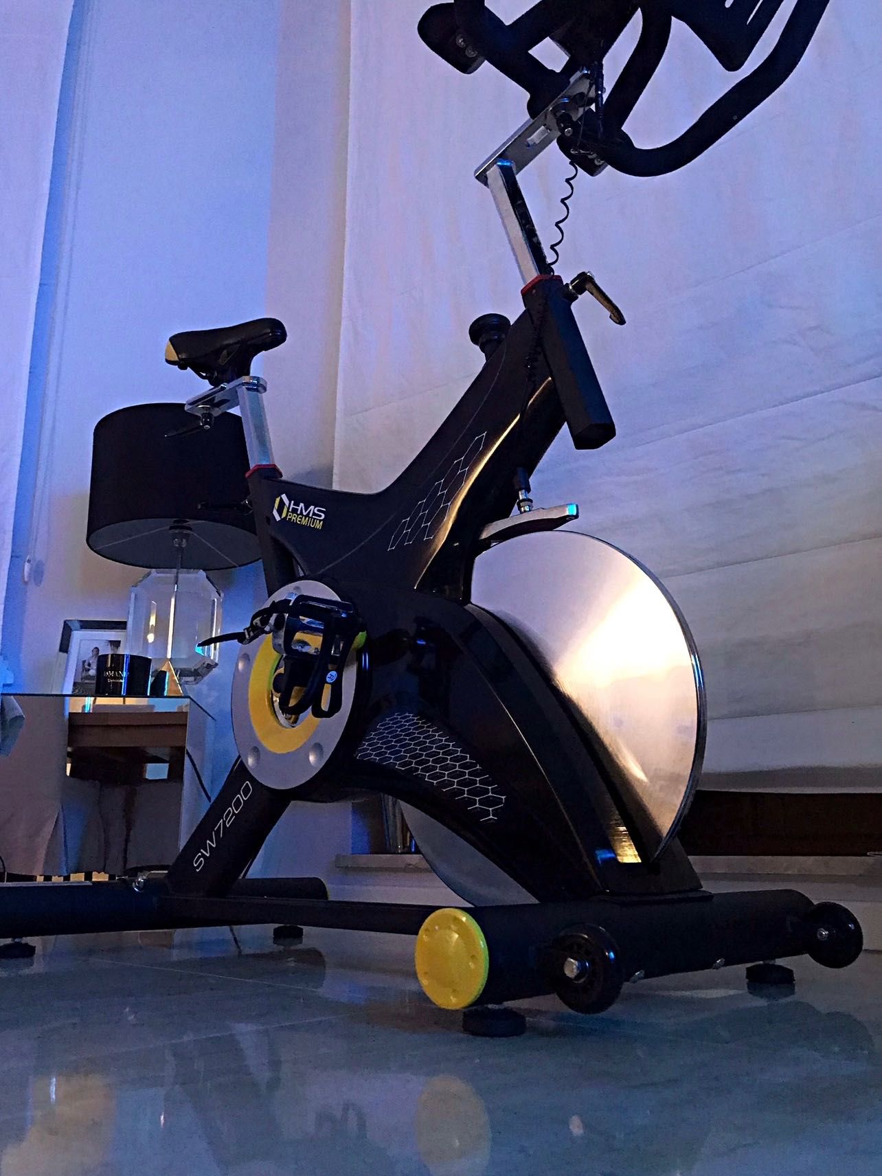 Rower Stacjonarny spiningowy SW7200 HMS premium