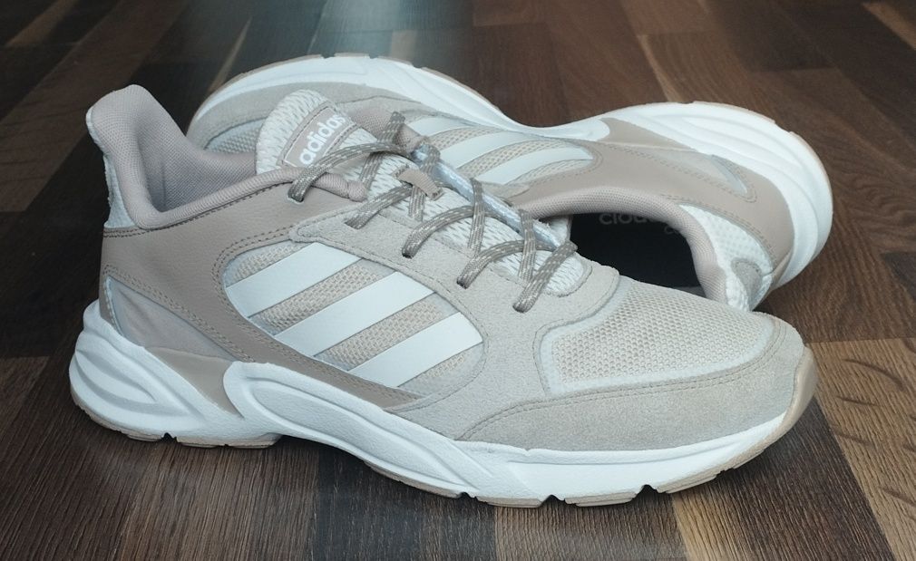 Кросівки Adidas 90S Valasion