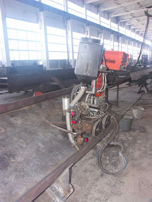 Выполняем работы по изготовлению металлоконструкций.