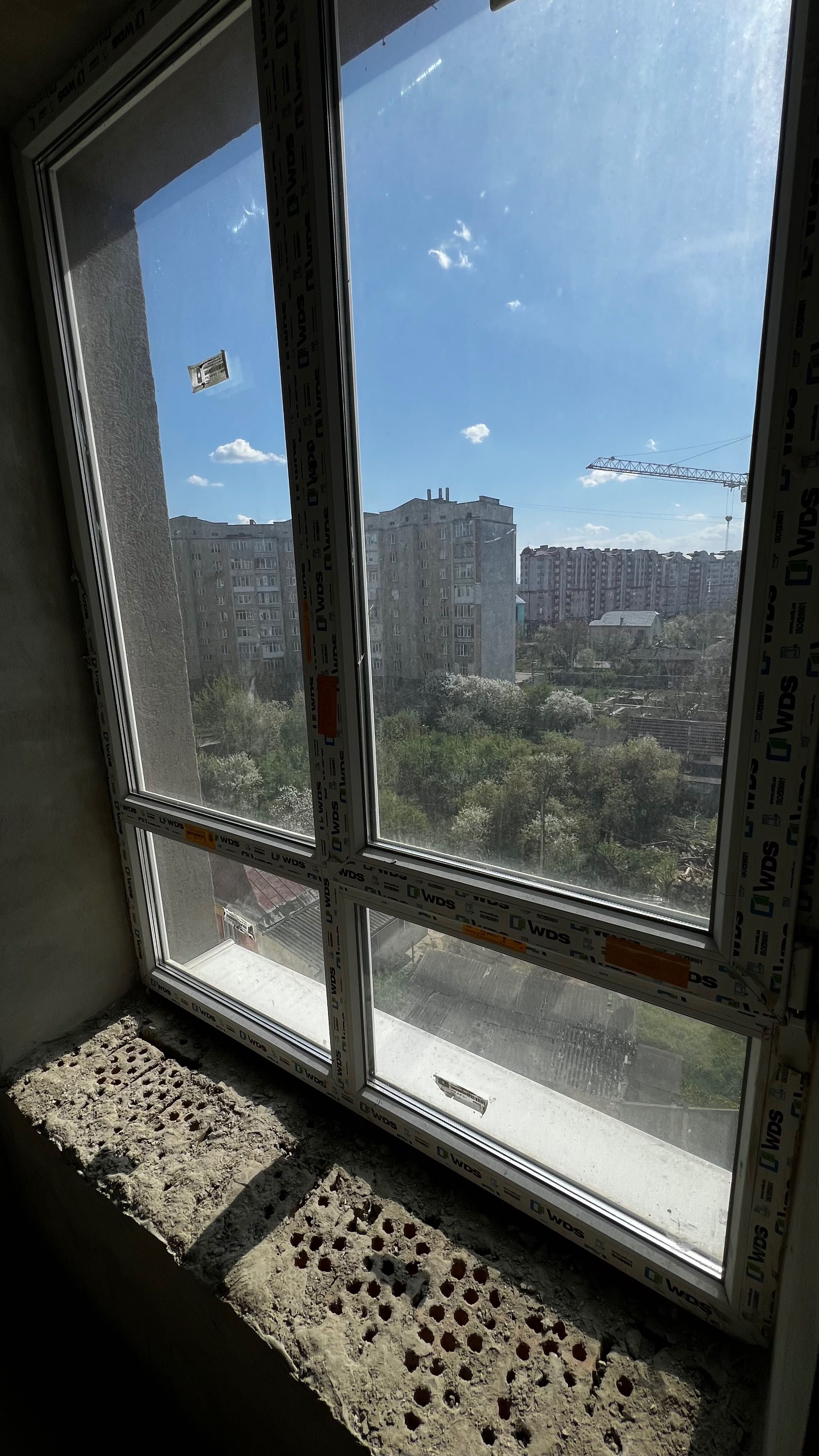 Велика однокімнатна квартира 47.8 м.кв, в готовому будинку