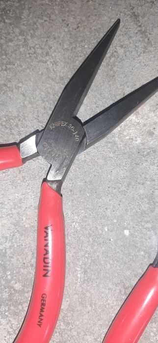 Szczypce knipex 30-140...