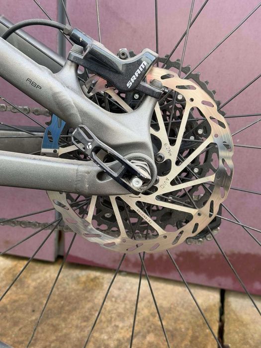 Rower TREK REMEDY 7 2019r L bdb stan ori