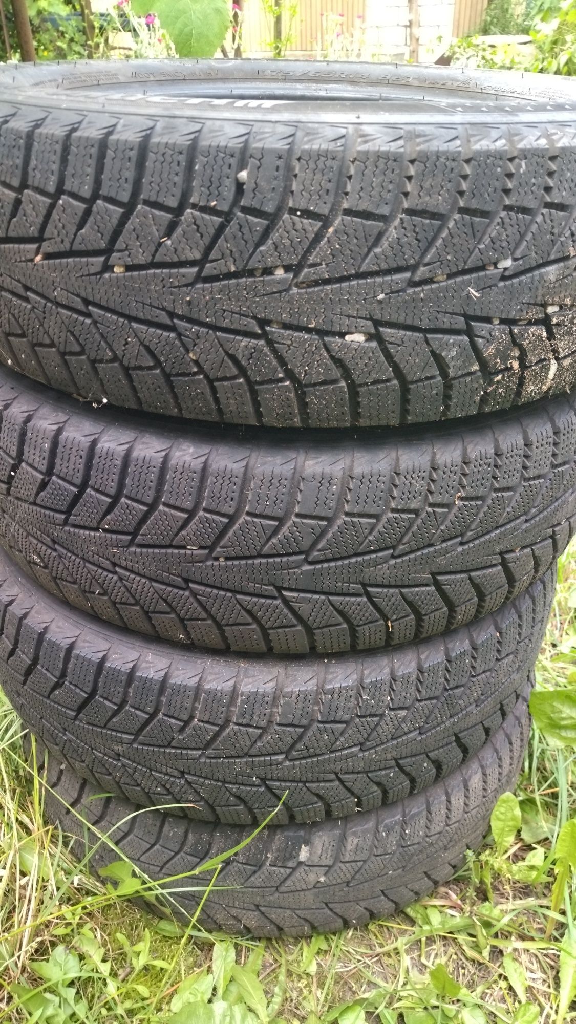 Продам шины Hankook зима б/у