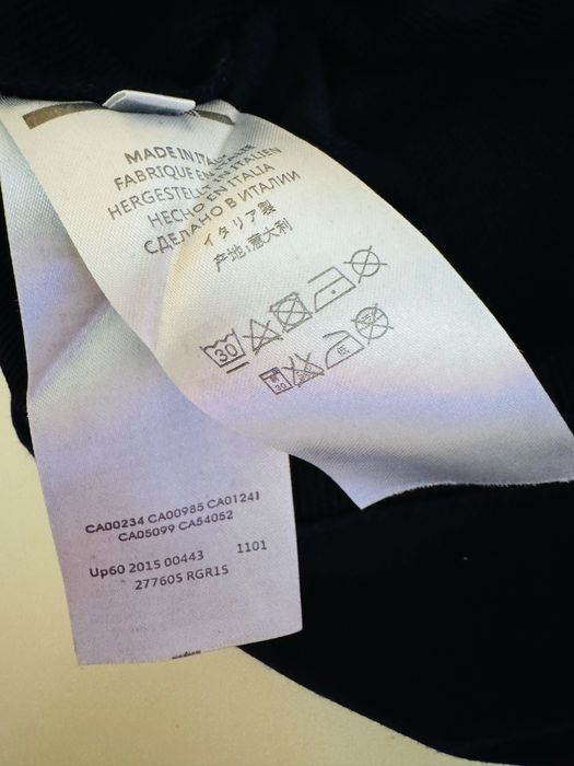 Продаю женский свитшот Alexander McQueen  Оригинал М